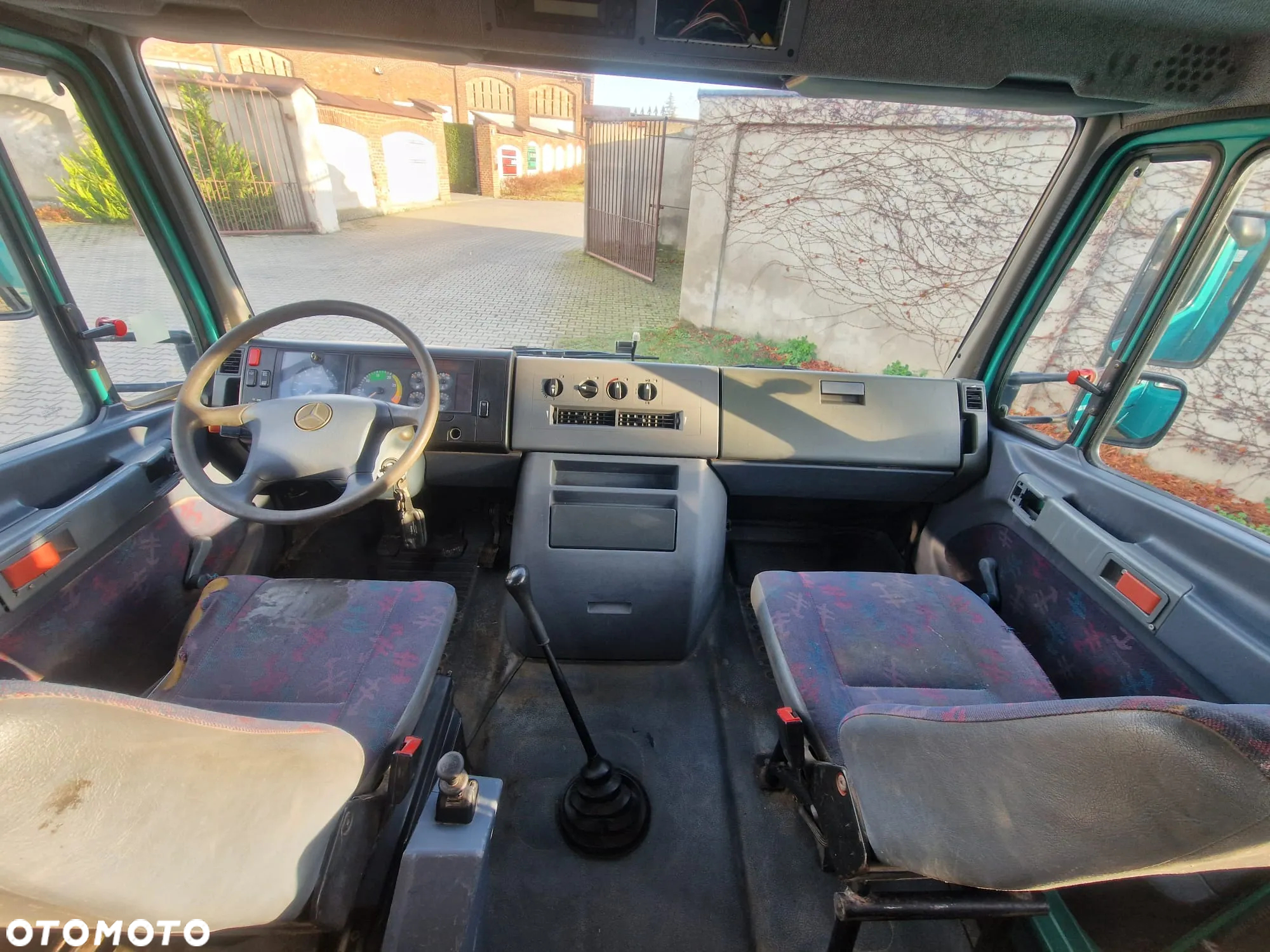 Mercedes-Benz VARIO 815D - 5