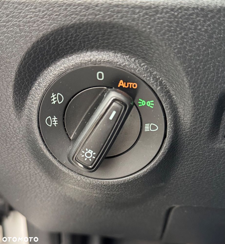 Skoda Fabia 1.0 Ambition - 26