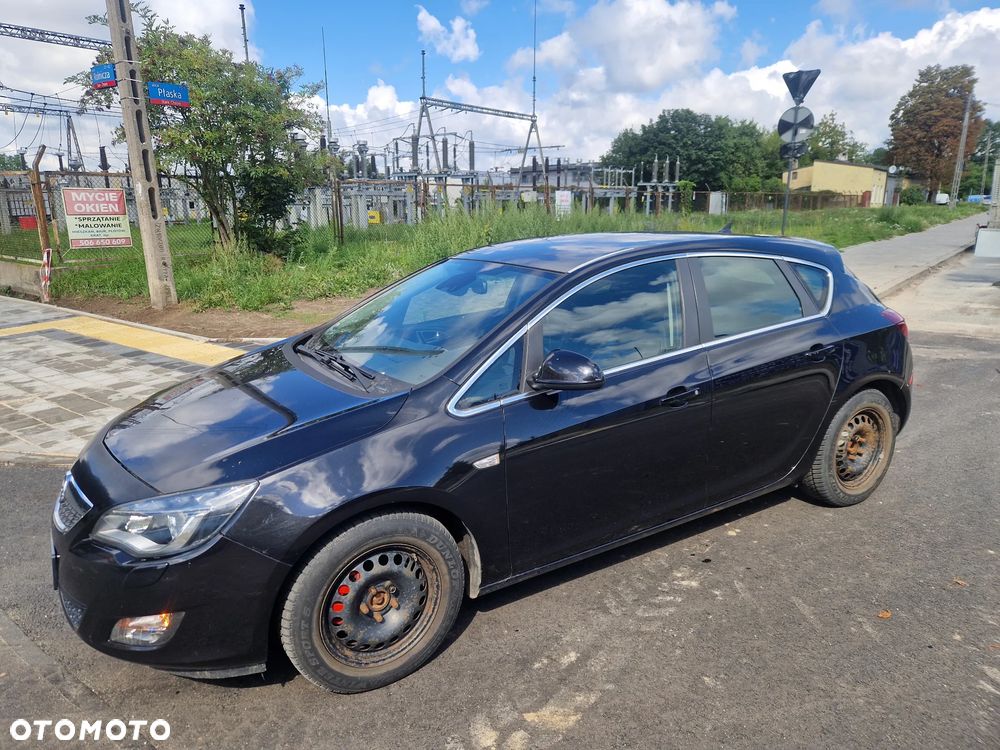 Opel Astra 1.6 T Cosmo - 1