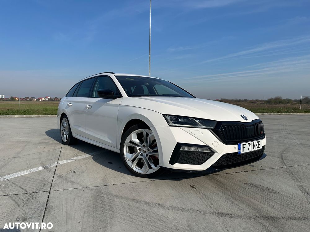 Skoda Octavia 2.0 TDI DSG RS Plus - 2