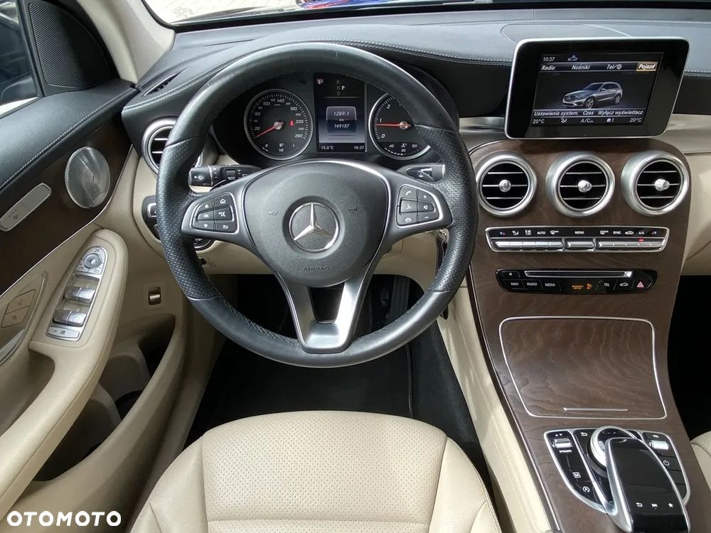 Mercedes-Benz GLC 220 d 4-Matic - 23
