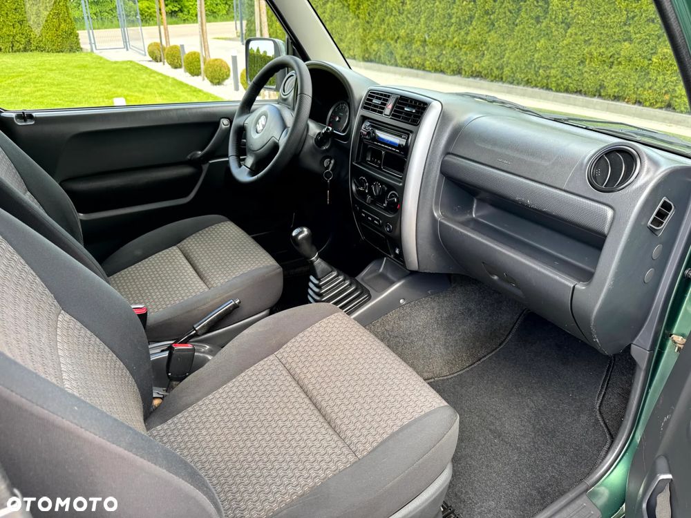 Suzuki Jimny - 12