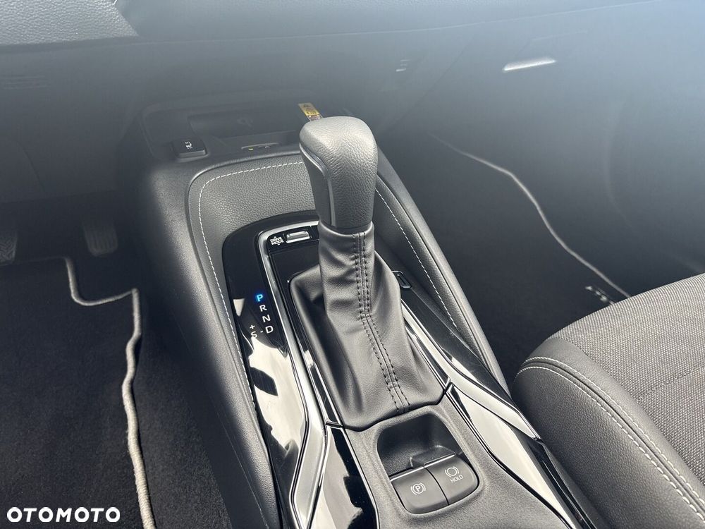 Toyota Corolla 2.0 Hybrid Style - 26