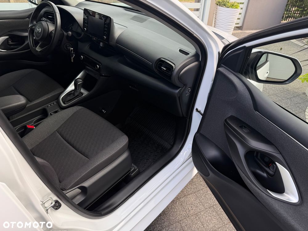 Toyota Yaris Hybrid 1.5 Active - 16