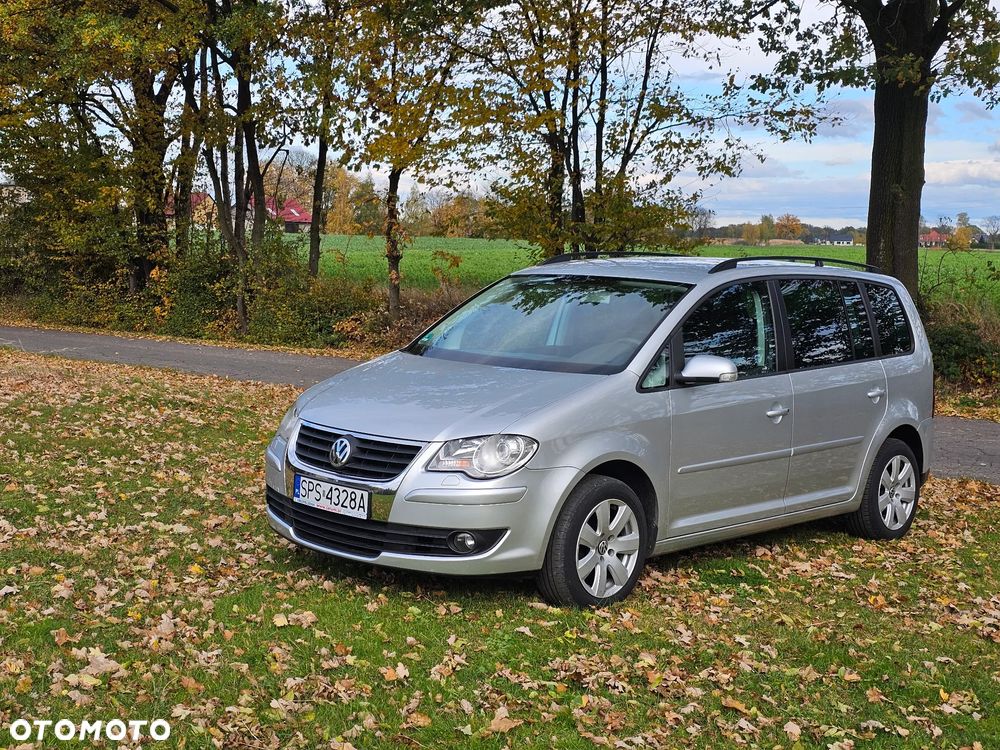 Volkswagen Touran 1.9 TDI Basis DSG - 15