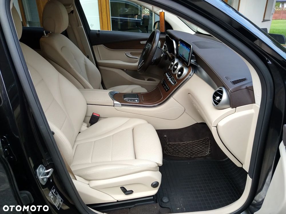 Mercedes-Benz GLC Coupe 220 d 4-Matic - 6