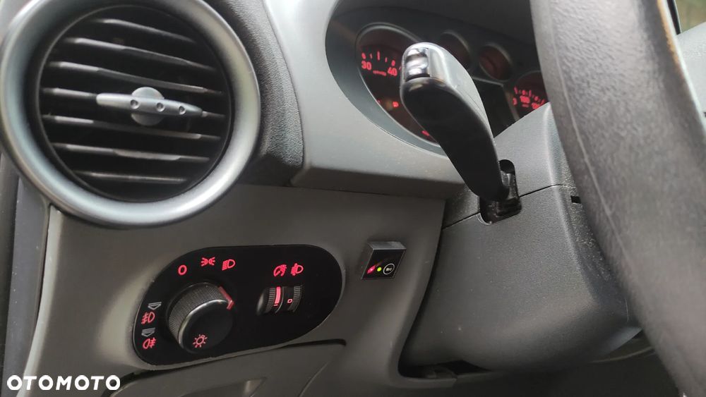Seat Ibiza - 22