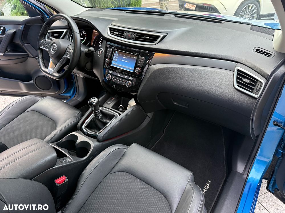 Nissan Qashqai 1.2 DIG-T TEKNA+ - 26