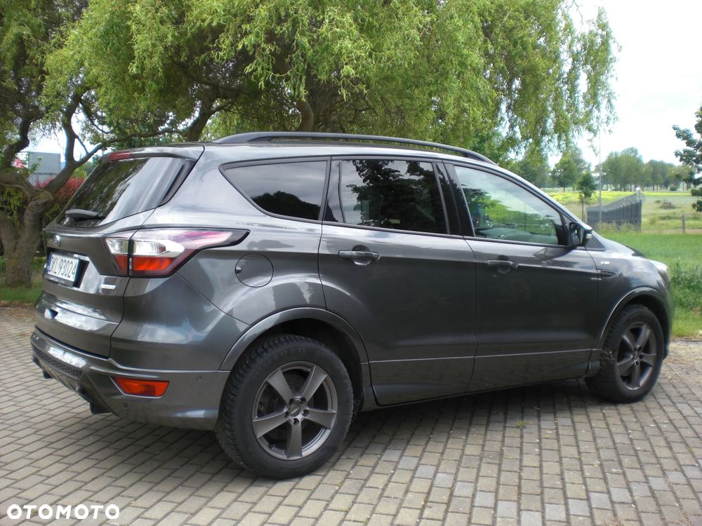 Ford Kuga - 9