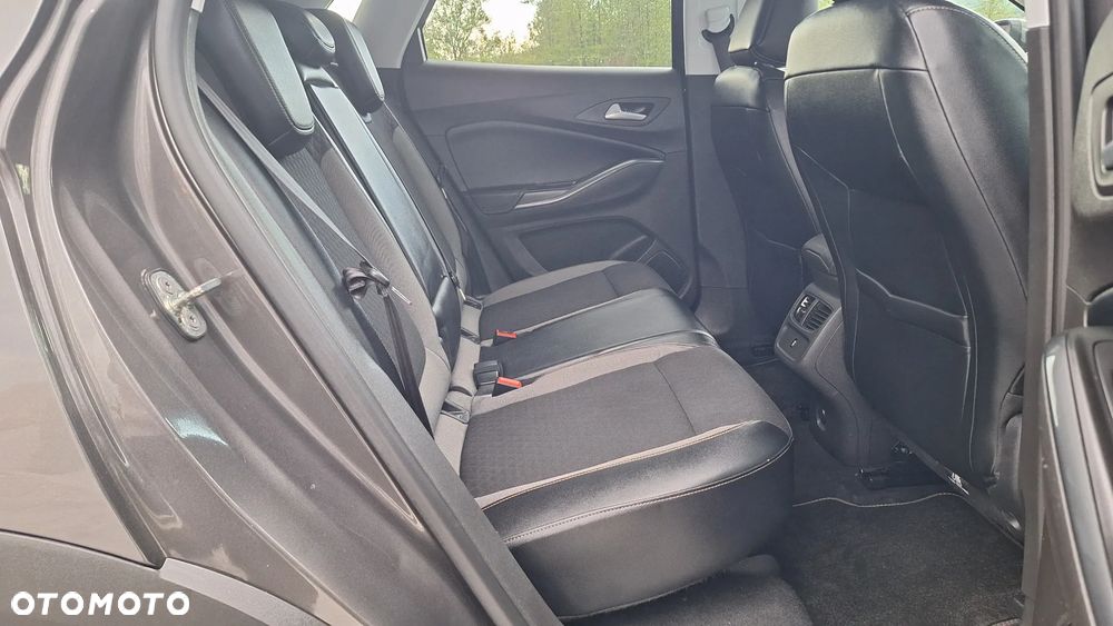 Opel Grandland X 1.2 Start/Stop Color Line - 29