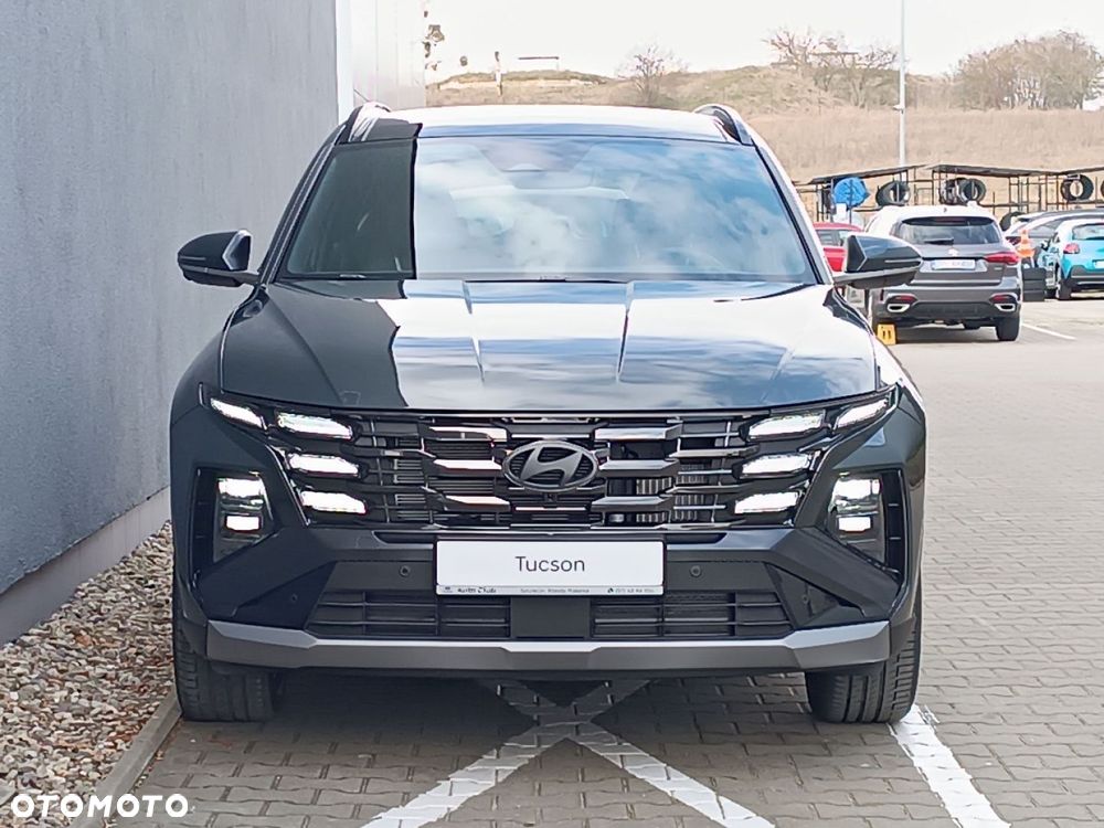 Hyundai Tucson - 8