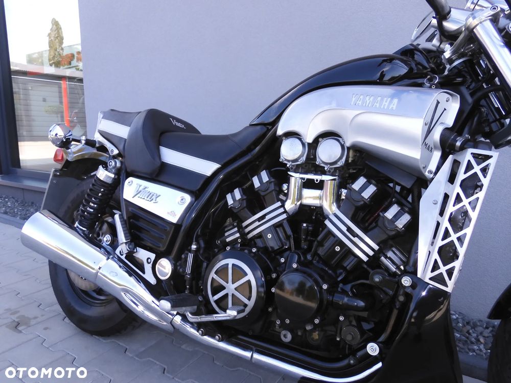 Yamaha V-MAX - 7