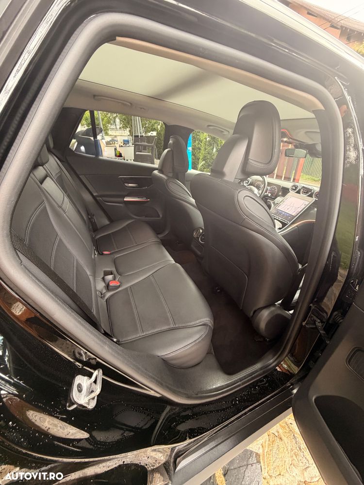 Mercedes-Benz GLC - 9