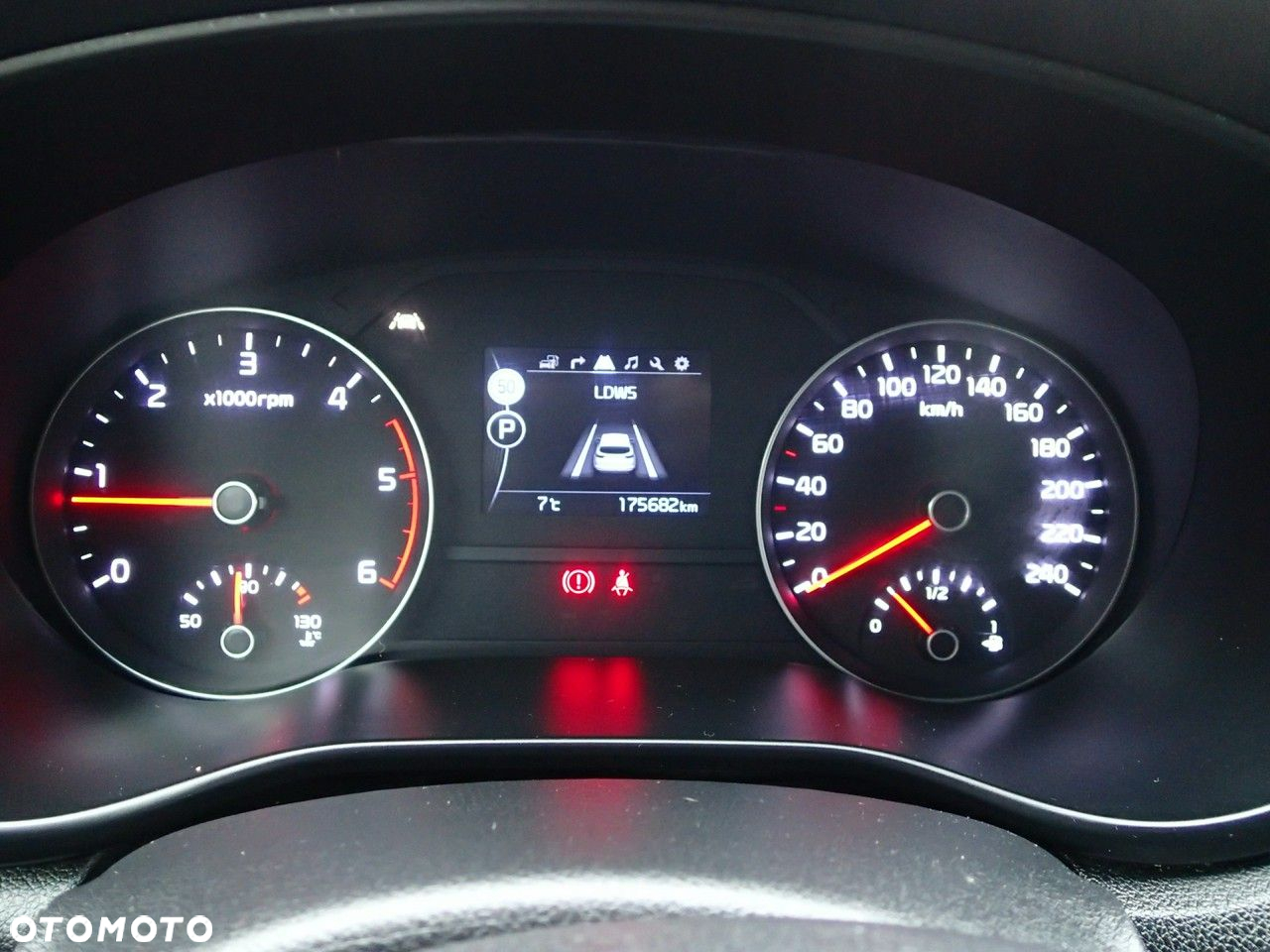 Kia Sportage 1.7 CRDI 2WD ISG Spirit - 15