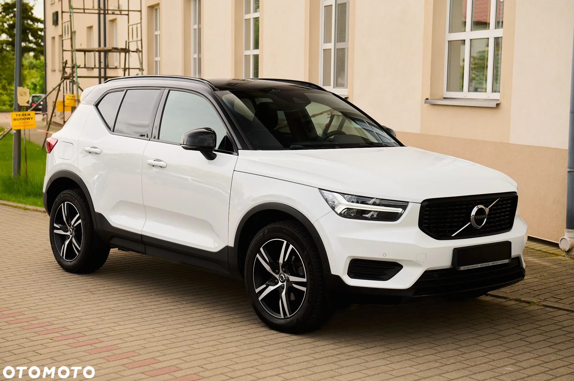Volvo XC 40 T3 R-Design - 19
