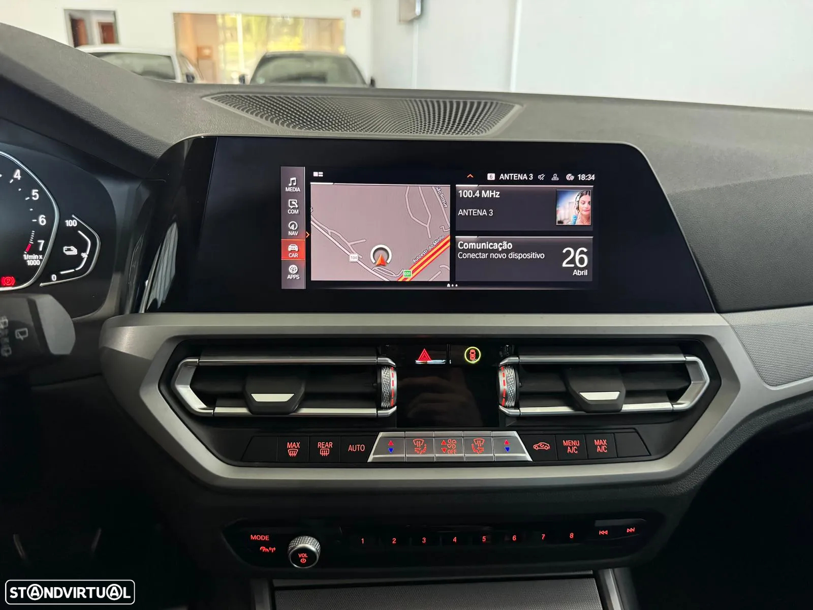 BMW 330 e Touring Pack M Auto - 26