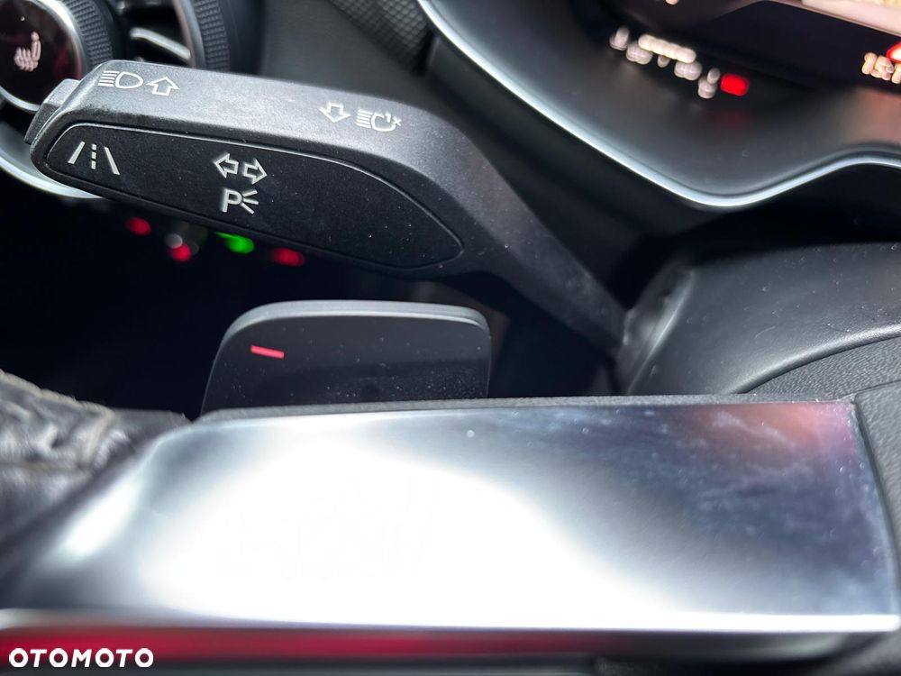 Audi TT S Coupé 2.0 TFSI Quattro tronic - 25