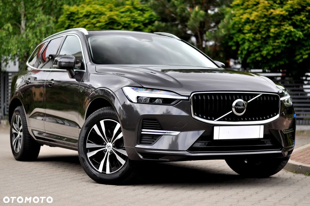 Volvo XC 60 B4 D Geartronic Momentum Pro - 4