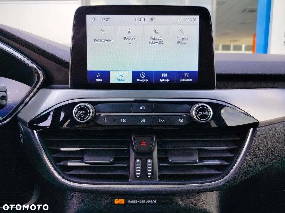 Ford Kuga 2.5 FHEV AWD Titanium eCVT - 16