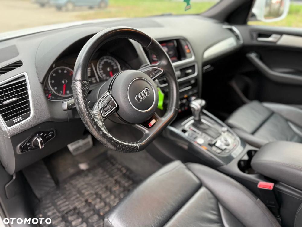 Audi Q5 3.0 TFSI Quattro Tiptronic - 12
