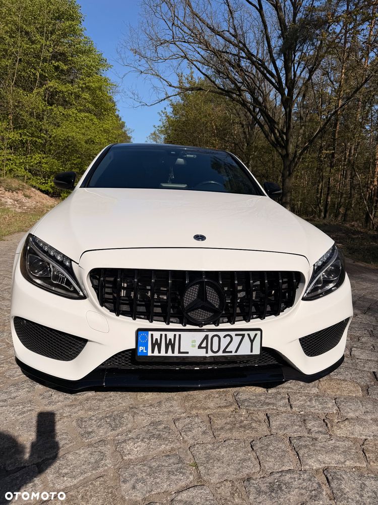 Mercedes-Benz Klasa C 300 9G-TRONIC AMG Line - 3