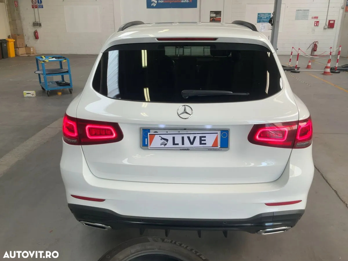 Mercedes-Benz GLC 300 d 4MATIC - 6