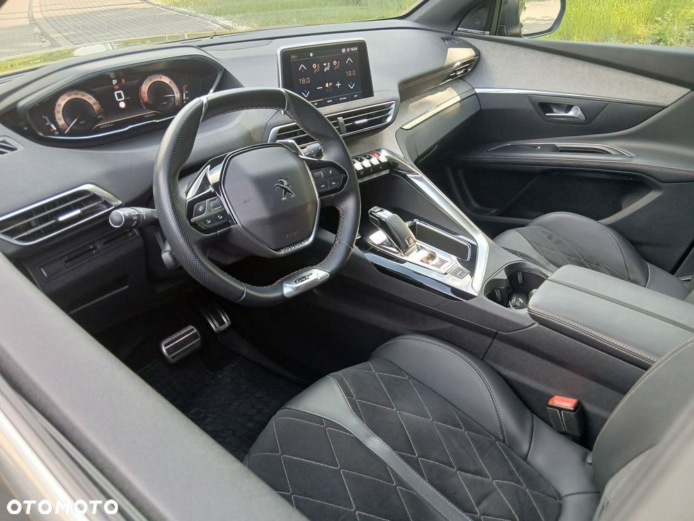 Peugeot 5008 BlueHDi 180 EAT8 GT - 10