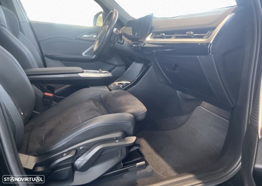 BMW iX1 xDrive30 M Sport Pack - 6