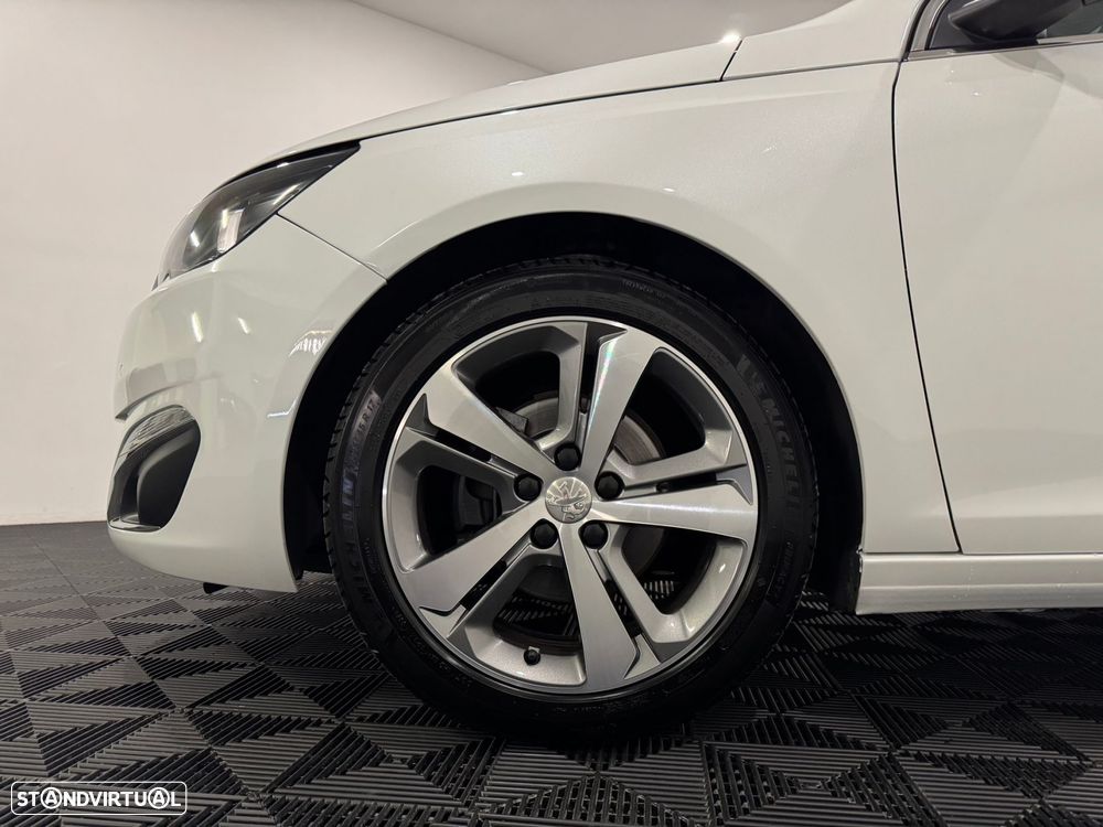 Peugeot 308 1.6 BlueHDi Allure J17 EAT6 - 11