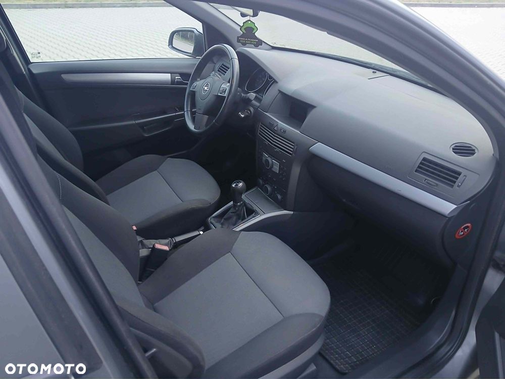Opel Astra 1.6 - 7