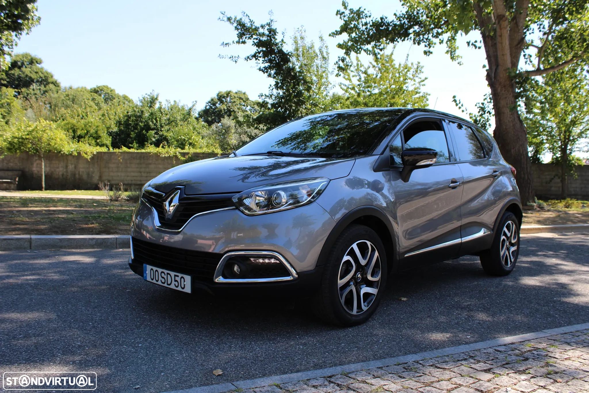Renault Captur 1.5 dCi Sport EDC - 1