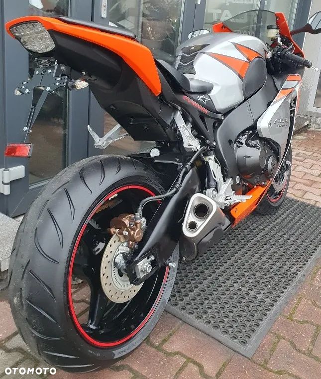 Honda CBR - 18