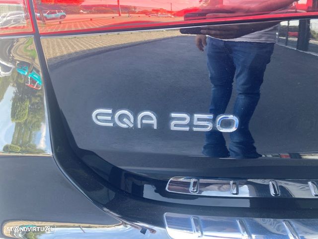 Mercedes-Benz EQA 250 AMG Line - 8