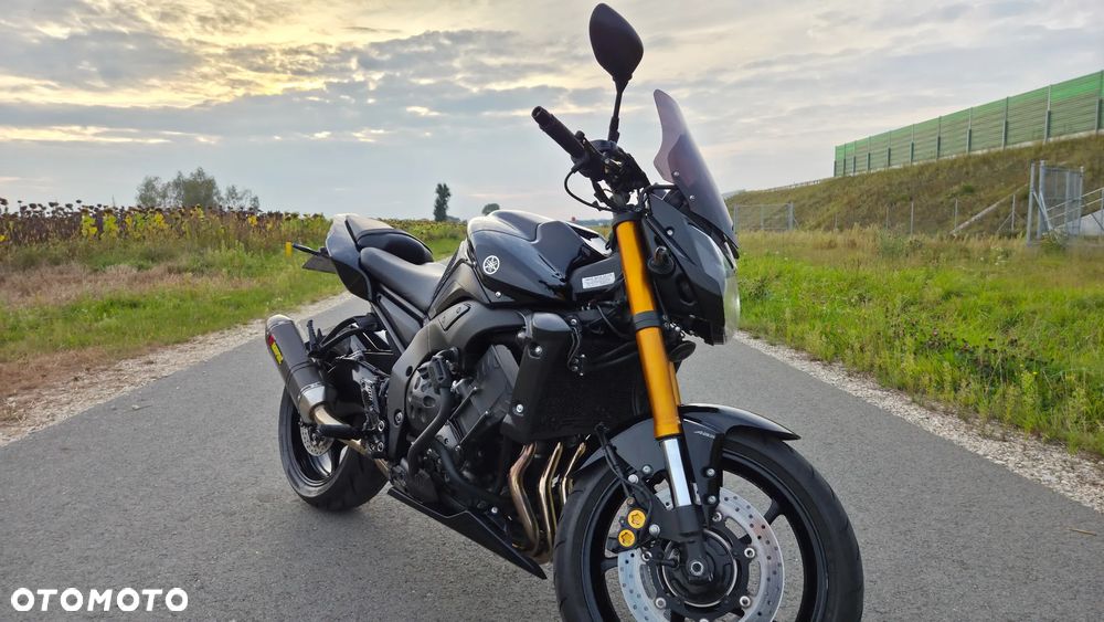 Yamaha FZ8 - 1