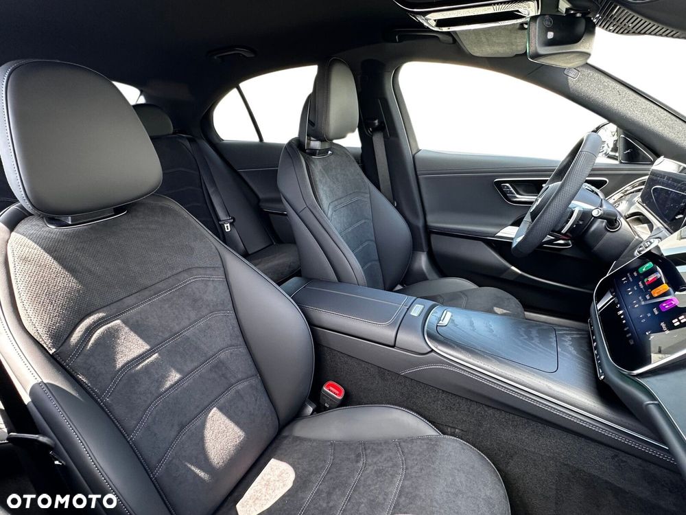 Mercedes-Benz Klasa E 200 mHEV 4-Matic AMG 9G-Tronic - 9