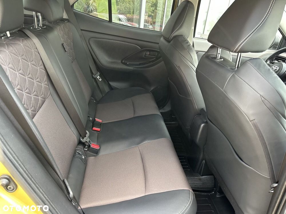 Toyota Yaris Cross Hybrid 1.5 Executive 4x4 - 23