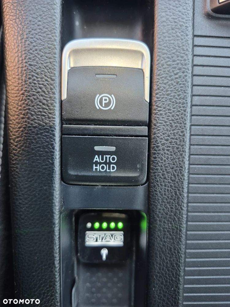 Volkswagen Passat 1.5 TSI EVO Highline DSG - 16