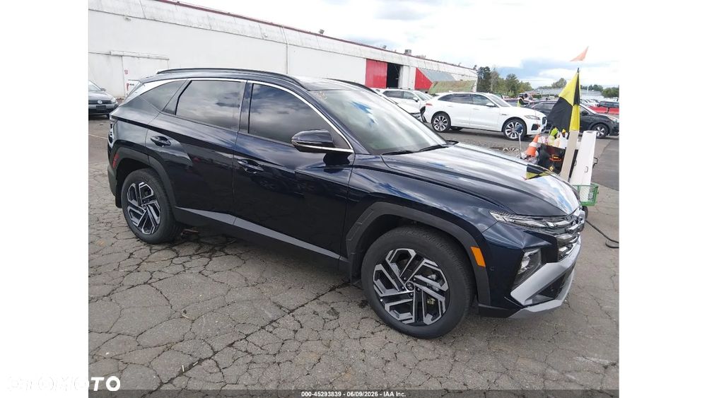Hyundai Tucson - 1