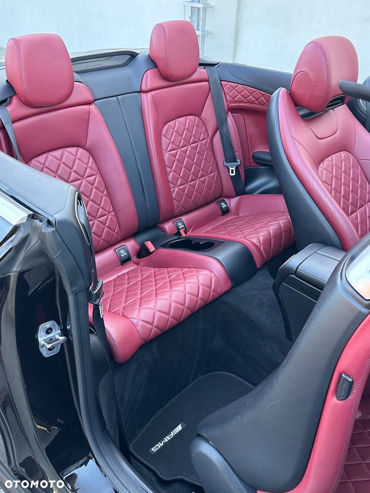 Mercedes-Benz Klasa C 300 9G-TRONIC - 19