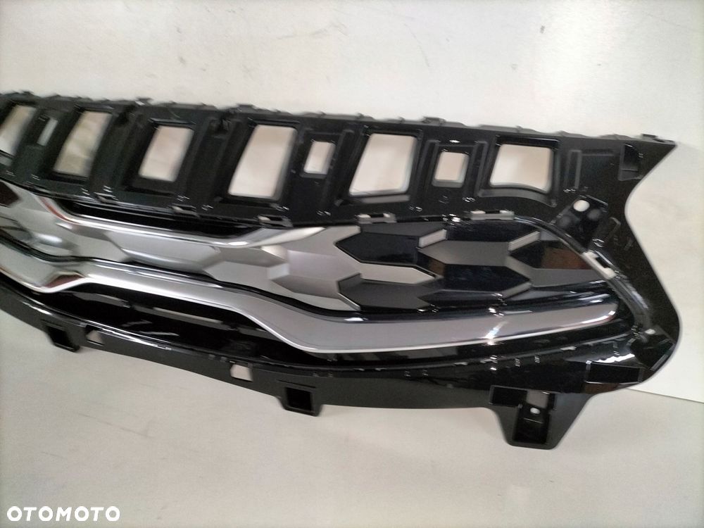 atrapa kratka grill kia ceed iii lift 21- elektryk - 3