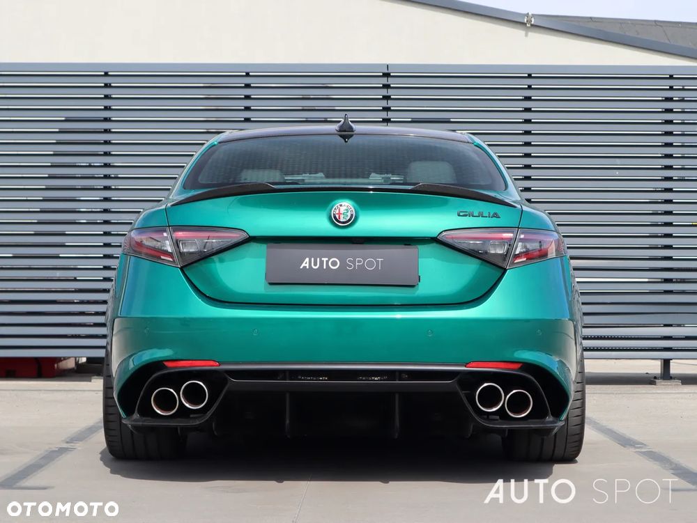 Alfa Romeo Giulia 2.9 Bi Turbo V6 Quadrifoglio - 5