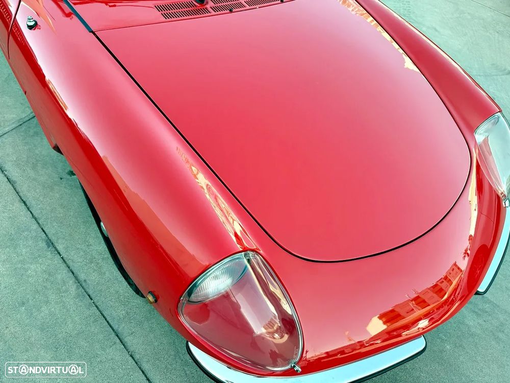 Alfa Romeo Spider - 37