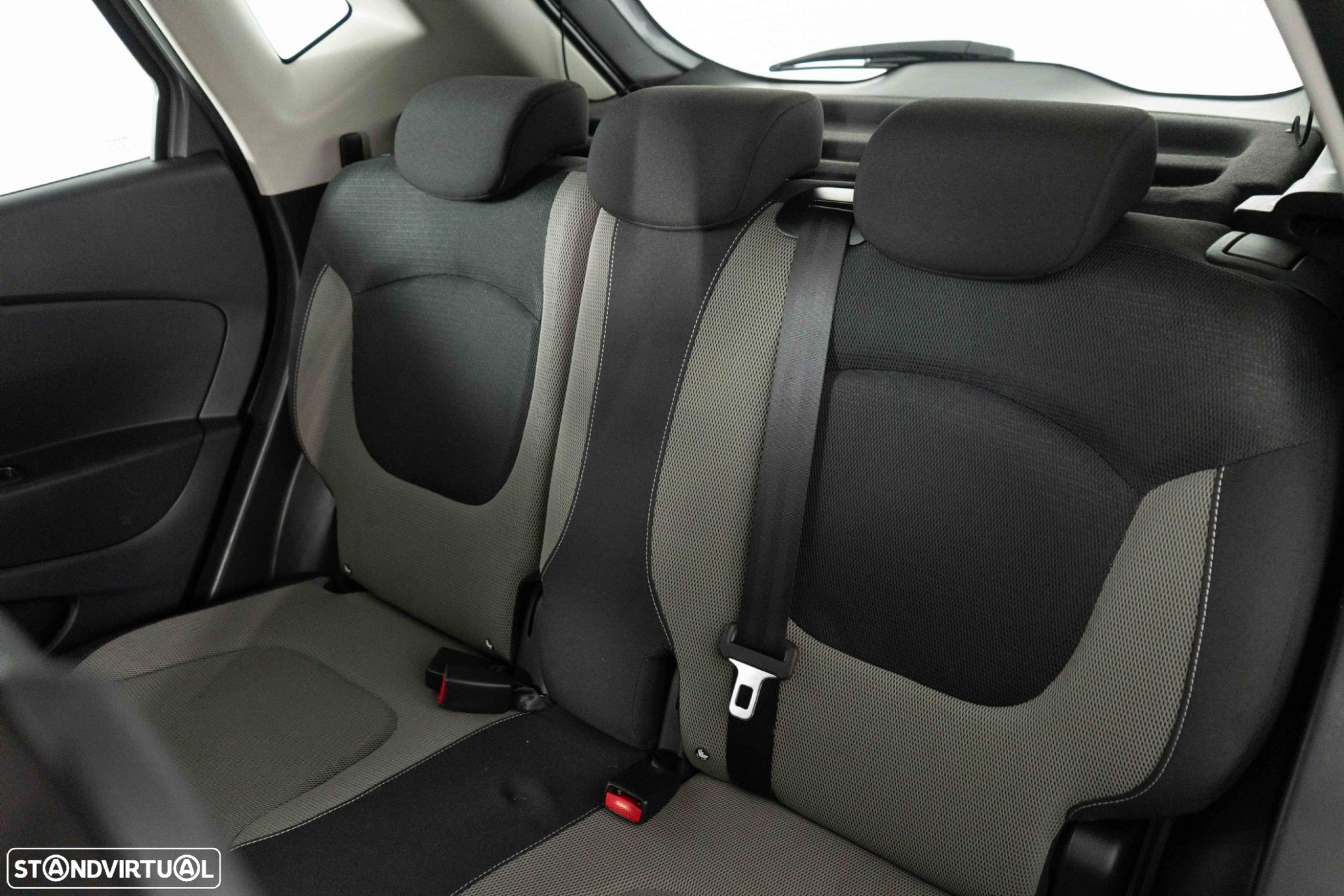 Renault Captur 1.5 dCi Exclusive - 9