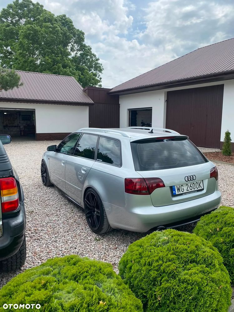 Audi A4 Avant - 11
