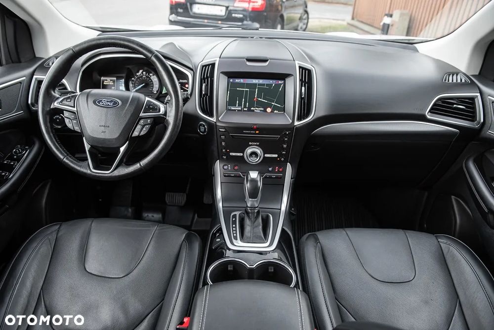 Ford Edge - 7