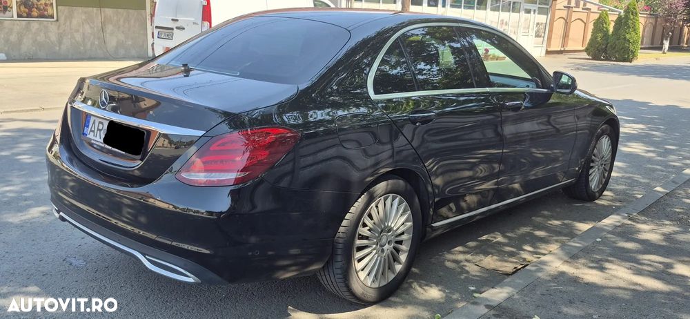 Mercedes-Benz C - 3