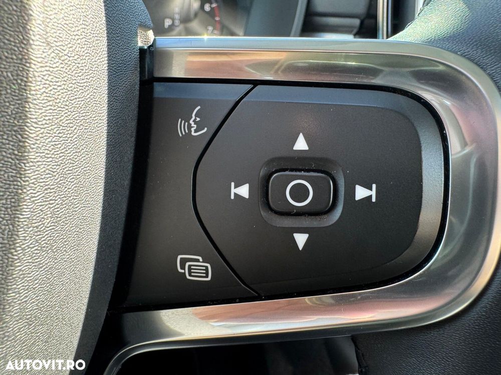 Volvo XC 40 - 21