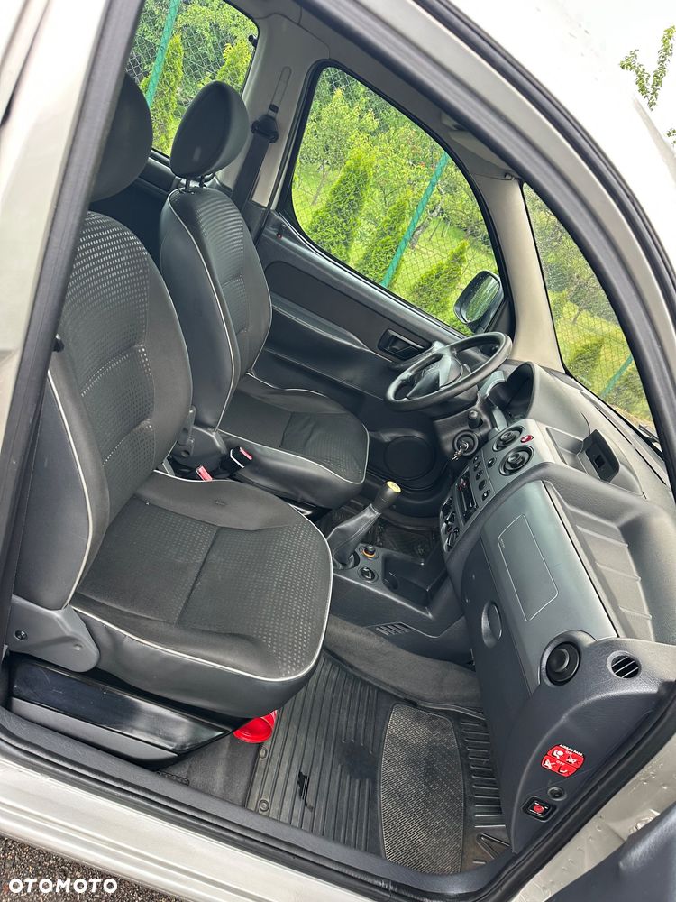 Peugeot Partner 1.6 HDi Trendy - 16