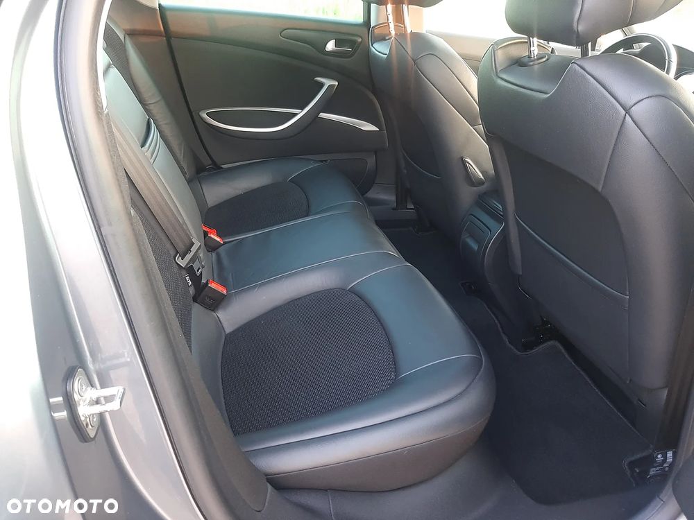 Citroën C5 HDi 165 FAP Exclusive - 17