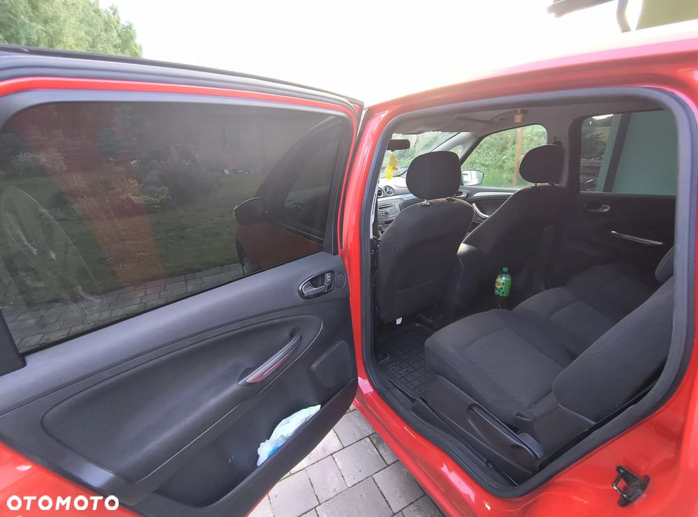 Ford S-Max 2.0 TDCi Trend - 11